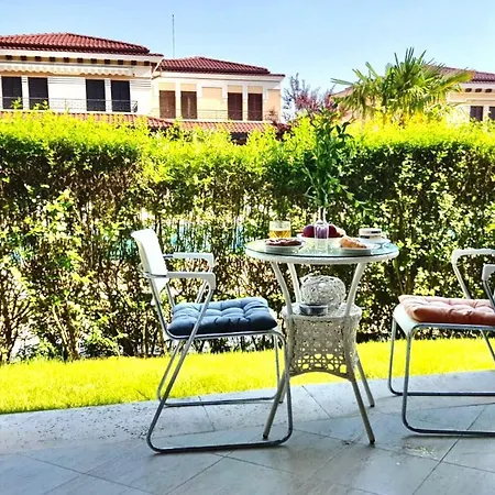Lovely 1bd In A Luxury In By Flat Mаnаger Lägenhet *